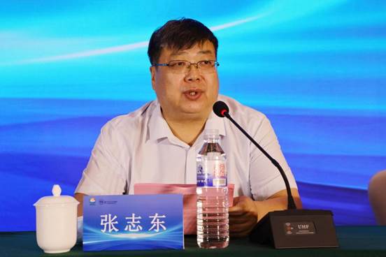 张志东