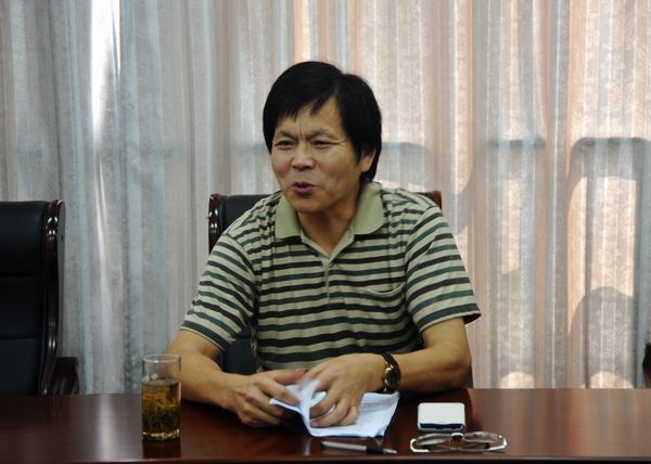 袁书记.jpg
